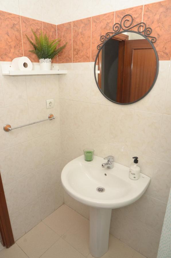 Habitacion Grande Con Terraza Privada, Malaga Centro מראה חיצוני תמונה