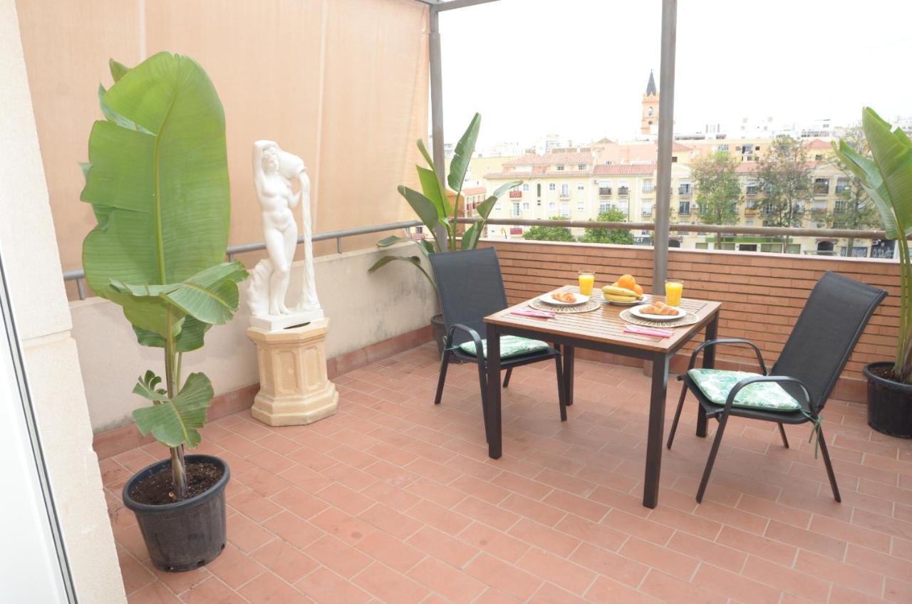 Habitacion Grande Con Terraza Privada, Malaga Centro מראה חיצוני תמונה